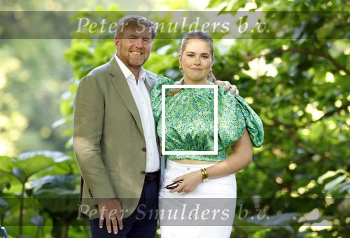 Den Haag 30 juni 2025
Jaarlijkse fotouurtje op huis ten Bosch met aanwezig Koning Willem Alexander Koningin Maxima Prinses Amalia Prinses Alexia Prinses Ariane en hondje Mambo.