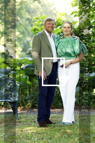 Den Haag 30 juni 2025
Jaarlijkse fotouurtje op huis ten Bosch met aanwezig Koning Willem Alexander Koningin Maxima Prinses Amalia Prinses Alexia Prinses Ariane en hondje Mambo.