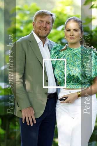 Den Haag 30 juni 2025
Jaarlijkse fotouurtje op huis ten Bosch met aanwezig Koning Willem Alexander Koningin Maxima Prinses Amalia Prinses Alexia Prinses Ariane en hondje Mambo.