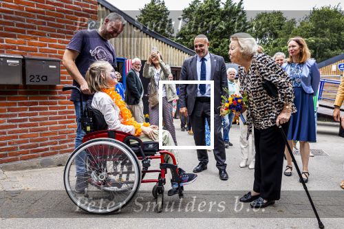 Den Haag 5 juli 2025
Hare Koninklijke Hoogheid Prinses Beatrix der Nederlanden heeft op zaterdagmiddag 5 juli het 60-jarig jubileum van de Stichting Paardrijden voor Gehandicapten (SPG) op de Madurodam Manege in Den Haag bijgewoond.