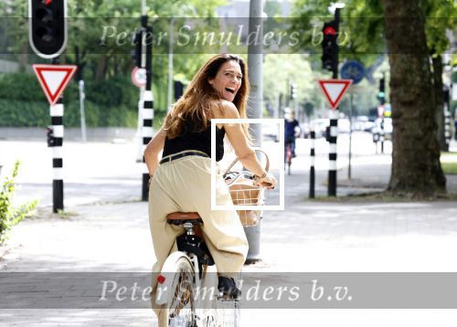 Amsterdam 11 juli 2025
Quinty Trustfull op de fiets in Amsterdam zuid.