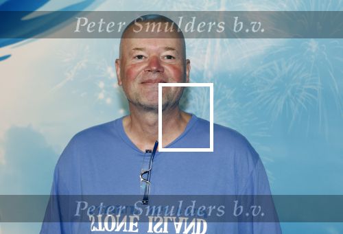 Leidschendam 6 juli 2025
Premiere Smurfen film bij Kinepolis . Aanwezig oa van de stemmencast Roxy Dekker Luuk v Leeuwen Julia Tan en Thorn de Vries . Raymond v Barneveld kwam met zijn zoon , kleinkinderen en zijn vrouw