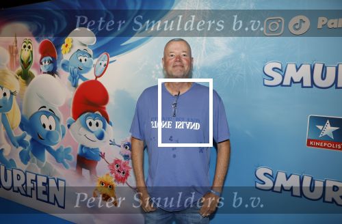 Leidschendam 6 juli 2025
Premiere Smurfen film bij Kinepolis . Aanwezig oa van de stemmencast Roxy Dekker Luuk v Leeuwen Julia Tan en Thorn de Vries . Raymond v Barneveld kwam met zijn zoon , kleinkinderen en zijn vrouw