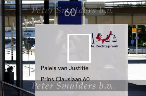 Den Haag 9 juli 2025
Rechtszaak hoger beroep Maxime Meiland in rechtbank Den Haag .
Maxime kwam met haar moeder Erica Meiland Jan Dijkgraaf en advocaat Sebas Diekstra.
