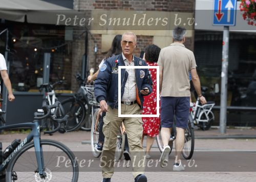 Gouda 18 juli 2025
Rogier Smit heeft een afspraak met zijn zus Pauline en zwager Reinout  in het centrum van Gouda.