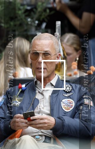 Gouda 18 juli 2025
Rogier Smit heeft een afspraak met zijn zus Pauline en zwager Reinout  in het centrum van Gouda.