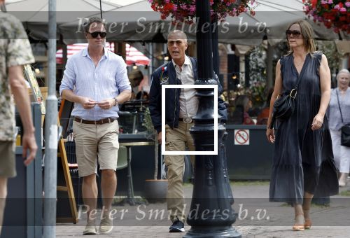 Gouda 18 juli 2025
Rogier Smit heeft een afspraak met zijn zus Pauline en zwager Reinout  in het centrum van Gouda.
