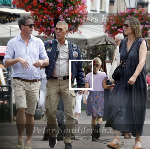 Gouda 18 juli 2025
Rogier Smit heeft een afspraak met zijn zus Pauline en zwager Reinout  in het centrum van Gouda.