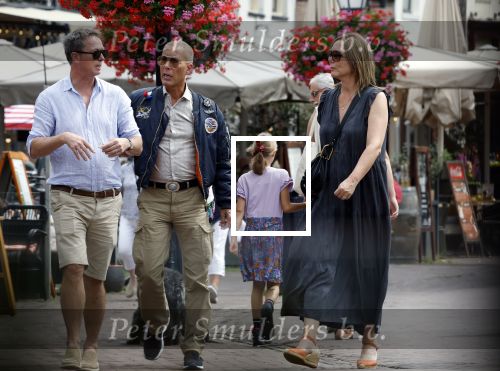 Gouda 18 juli 2025
Rogier Smit heeft een afspraak met zijn zus Pauline en zwager Reinout  in het centrum van Gouda.