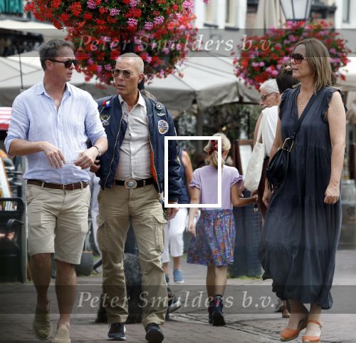 Gouda 18 juli 2025
Rogier Smit heeft een afspraak met zijn zus Pauline en zwager Reinout  in het centrum van Gouda.