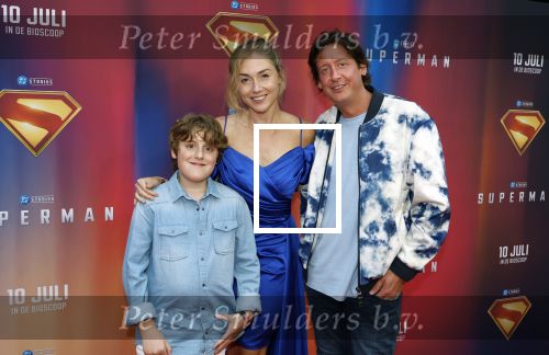 Amsterdam 8 juli 2025
Premiere superman in Tuschinski. Steven Kazan met vrouw en zoon
