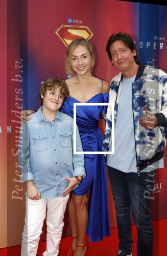 Amsterdam 8 juli 2025
Premiere superman in Tuschinski. Steven Kazan met vrouw en zoon
