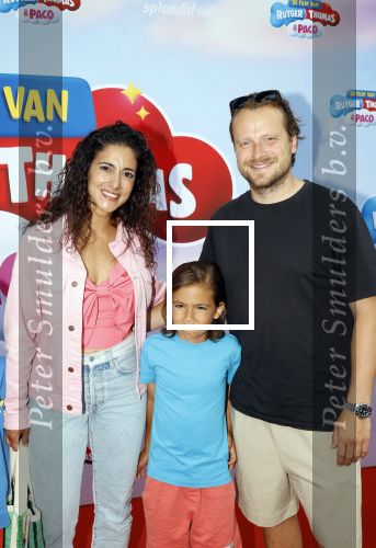 Amsterdam 29 juni 2025
Premiere Rutger Thomas en Paco in Pathe Noord. Toprak Yalciner met man en zoontje