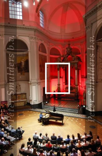 Amsterdam 27 juni 2025
Wibi Soerjadi geeft een concert in de Duif in Amsterdam.