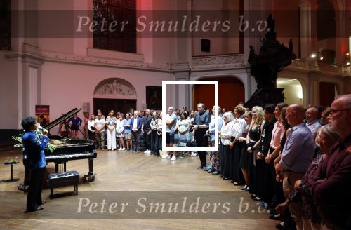 Amsterdam 27 juni 2025
Wibi Soerjadi geeft een concert in de Duif in Amsterdam.