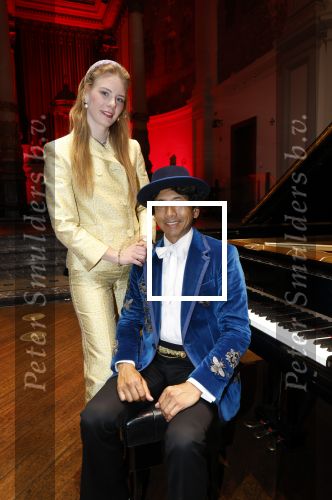 Amsterdam 27 juni 2025
Wibi Soerjadi geeft een concert in de Duif in Amsterdam.
