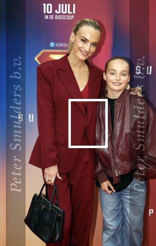 Amsterdam 8 juli 2025
Premiere superman in Tuschinski. Ymre Stiekema met dochter