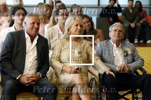 Almere 20 juni 2025
Natascha Froger en Matthijs Timmermans trouwen in aanwezigheid van oa Rene Froger Natasja Froger Maxim Froger Didier Froger en Danny Froger ( met partners) in het gemeente huis van Almere > Ook hun twee dochters Charlie en Kaycee  waren natuurlijk  aanwezig . Yolanda Punt met man en vader