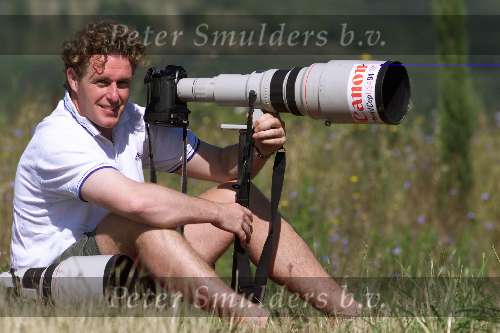16 juli 2000
Edwin Smulders  Sambuca de Tavernelle.
Met fotocamera en telelens