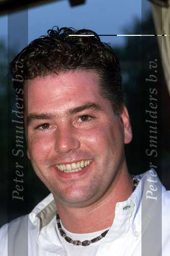 Veghel 14 augustus 2000
uitreiking CD Eric van DE BUS.