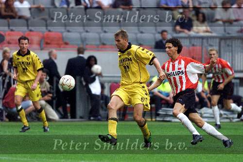Amsterdam 13 augustus 2000
PSV-Roda JC 2-0 johan cruyffschaal
Max Luijpers en John de Jong