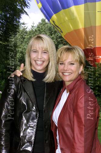 Hilversum 31 augustus 2000
Winterpresentatie TROS seizoen 2000
Linda de Mol en Monique v d Ven