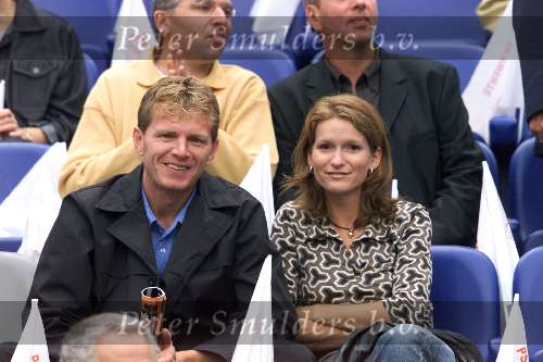 Amsterdam 12 augustus 2001
 PSV- FC Twente 3-2 voor de Johan Cruyffschaal in de Amsterdam Arena.
Alfons Groenedijk met vrouw