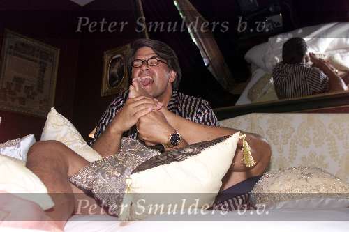 Oosterbeek 25 Augustus 2001
Emile Ratelband in zijn slaapkamer.