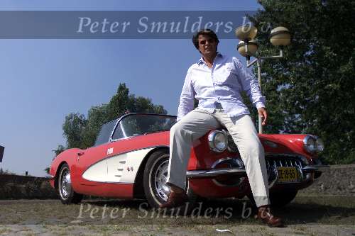 Oosterbeek 25 Augustus 2001
Emile Ratelband  in een Chevrolette Corvette uit 1958
Classic Car