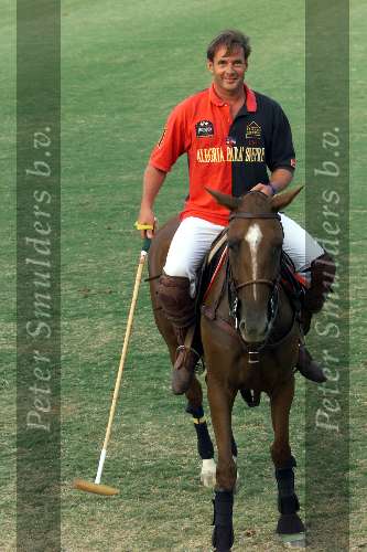 Marbella 31 juli 2001
Gerard Joling als polospeler