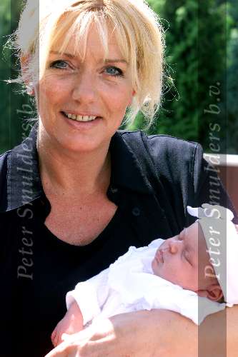 Tiel 14 augustus 2001
Hanny met baby