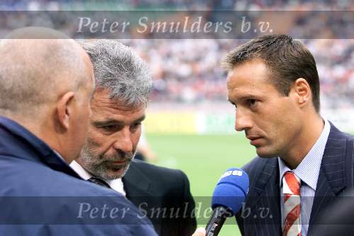 Amsterdam 12 augustus 2001
 PSV- FC Twente 3-2 voor de Johan Cruyffschaal in de Amsterdam Arena.
Johny v t Schip en Erik Gerets