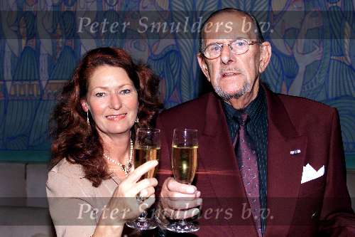 AMSTERDAM 28 augustus 2001
Surprise feestje voor  Joop Doderer vanwege zijn 80e verjaardag samen met zijn vrouw