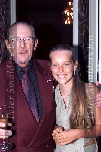 AMSTERDAM 28 augustus 2001
Surprise feestje voor  Joop Doderer vanwege zijn 80e verjaardag samen met zijn kleindochter