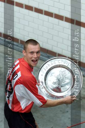 Amsterdam 12 augustus 2001
PSV-Fc Twente voor de Johan Cruyff schaal in de Amsterdam Arena. Eindstand 3-2
Kevin Hofland