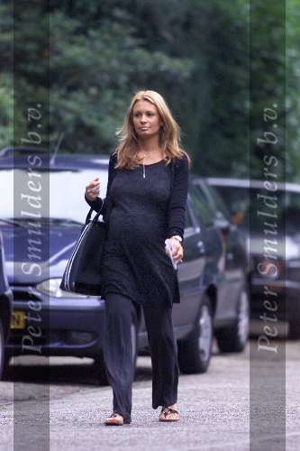 Bussum 6 augustus 2001
Leontine Borsato  gaat naar Yogales i v m bevalling 2e kind.