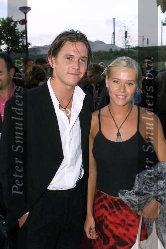 Amsterdam 20 augustus 2001
Premiere Soul Assassin in Pathe Arena.
Liesbeth Kamerling en Johnny de Mol