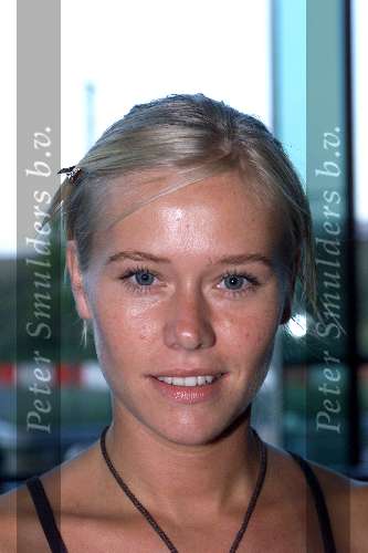 Amsterdam 20 augustus 2001
Premiere Soul Assassin in Pathe Arena.
Liesbeth Kamerling