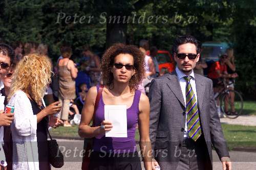 Amsterdam 25 augustus 2001
Begrafenis van Sylvia Millecam op Westgaarde.
Paula Udonek met vriend