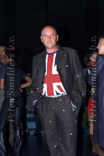 Amsterdam 20 augustus 2001
Premiere Soul Assassin in Pathe Arena.
Serge Henri Valcke
