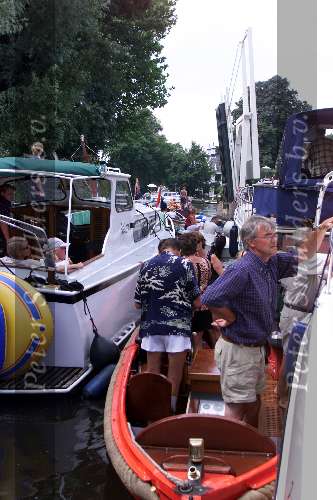 Loosdrecht 2 Augustus 2001
sluis  sloepenroute