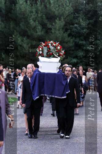 Amsterdam 25 augustus 2001
Begrafenis van Sylvia Millecam op Westgaarde