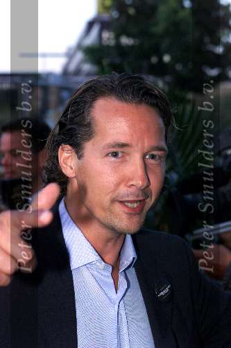Amsterdam 20 augustus 2001
Premiere Soul Assassin in Pathe Arena.
Thom Hoffman
