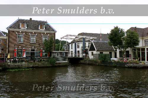 Loosdrecht 2 Augustus 2001
Villa aan de Vecht
Sloepenroute Brug in Breukelen