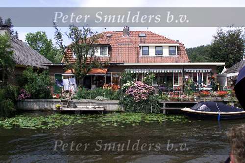 Loosdrecht 2 Augustus 2001
Villa aan de Vecht
Sloepenroute