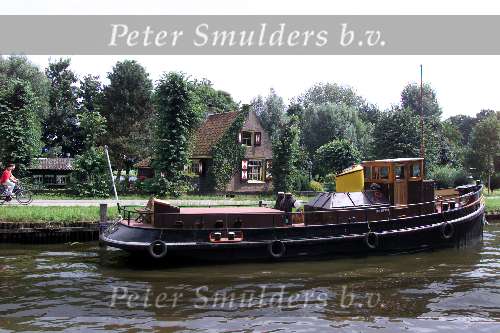 Loosdrecht 2 Augustus 2001
Villa aan de Vecht
Sloepenroute  woonboot