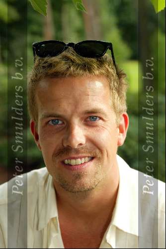 Voorthuizen 25 augustus 2002
Onderweg naar morgen op de Golfbaan.
Dennis Overeem