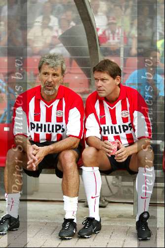 Eindhoven 6 augustus 2002
Opening PSV stadion met de oud spelers 1988
Erik Gerets en Frank Arnesen