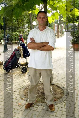 Voorthuizen 25 augustus 2002
Onderweg naar morgen op de Golfbaan.
Job de Vries