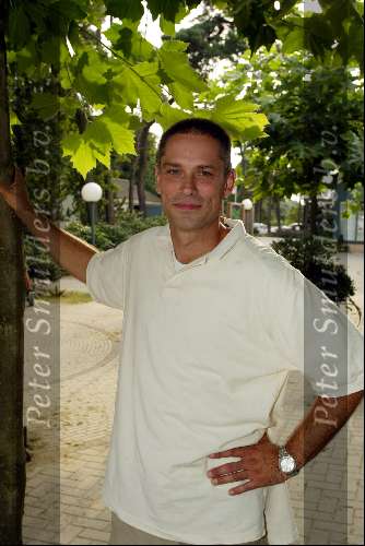 Voorthuizen 25 augustus 2002
Onderweg naar morgen op de Golfbaan.
Job de Vries